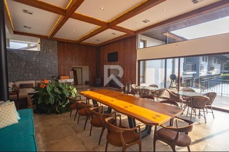 9_photo/94dce031bd.0d3c4e8473f77004-ATLAS-a458e676-5583-4e29-90b6-2537fd1abd10.jpg de casa à venda com 4 quartos, 778m² em Santa Felicidade, Curitiba