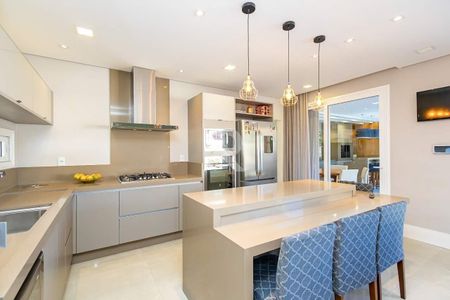 12_photo/94dce034b3.5201f2b37237fe26-ATLAS-fca4b46c-e907-409e-a993-e6fb0828ffff.jpg de casa à venda com 3 quartos, 400m² em Butiatuvinha, Curitiba