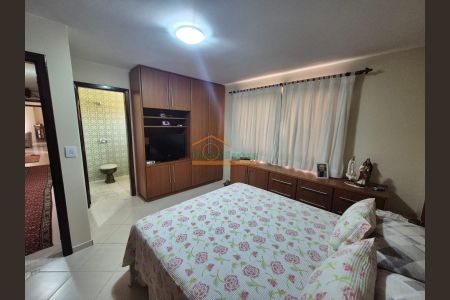 19_photo/94dce034d9.194c0972f5ce0b3a-ATLAS-4e2c6b3f-0dc3-44bb-9757-872a48ee136f.jpg de casa à venda com 4 quartos, 280m² em Butiatuvinha, Curitiba