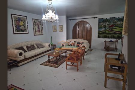 7_photo/94dce034d9.72dbb2e2e315c7ab-ATLAS-0dbf9ad6-a616-46be-afe8-bba9acc1d96d.jpg de casa à venda com 3 quartos, 172m² em Butiatuvinha, Curitiba