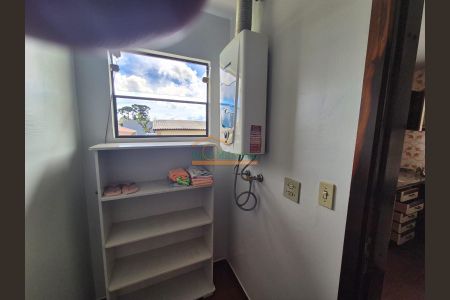 4_photo/94dce034d9.72dbb2e2e315c7ab-ATLAS-c85ca0b9-df9c-4d8b-a0ac-edadb2461562.jpg de casa à venda com 3 quartos, 172m² em Butiatuvinha, Curitiba