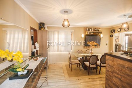 8_photo/94dce04565.be1c56eca2eb7a98-ATLAS-ccceff88-a3d8-40bc-bf8a-8cb82f48ee3d.jpg de casa à venda com 4 quartos, 420m² em Santa Felicidade, Curitiba