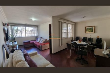 6_photo/94dce04569.bbafe37dd0591b61-ATLAS-3bfe201e-50cf-46d2-914a-96f1cf1c068e.jpg de casa à venda com 3 quartos, 129m² em Santa Felicidade, Curitiba