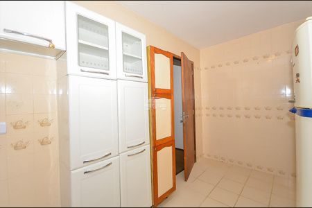 28_photo/94dce0456b.08aff9b83d79bca5-ATLAS-d667748d-bbcd-4021-adb6-292e7d9cbf8d.jpg de casa para alugar com 3 quartos, 130m² em Santa Felicidade, Curitiba