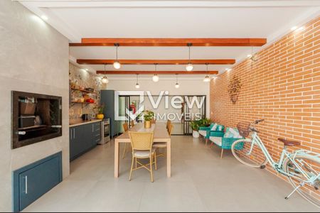 4_photo/94dce04933.61df383ebc62b81a-ATLAS-8b4799d4-904a-488b-acfb-2ccffecfeb4b.jpg de casa à venda com 4 quartos, 233m² em Butiatuvinha, Curitiba