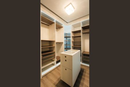 1_photo/94dce0493f.813e0fc0a92df6ab-ATLAS-12ae9e7d-ba25-4cd0-ad3a-f2a9cebfb929.jpg de casa à venda com 3 quartos, 364m² em Butiatuvinha, Curitiba