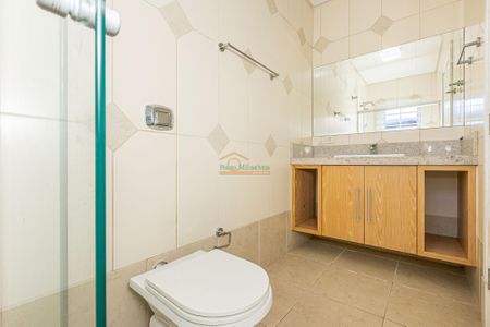 9_photo/94dce04b59.02f29140979457be-ATLAS-1e1bfb6d-33aa-4ee5-a171-61bc5ea9a44b.jpg de casa à venda com 3 quartos, 408m² em Butiatuvinha, Curitiba