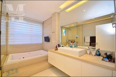 10_photo/94dce04b83.20b1407c08fdccdc-ATLAS-863afbb3-48cc-4762-9aea-1a07eb4eacd1.jpg de casa à venda com 4 quartos, 590m² em Butiatuvinha, Curitiba