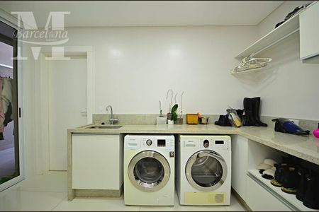 10_photo/94dce04b83.20b1407c08fdccdc-ATLAS-8a8656ef-d677-4833-b2ee-77eba9be39f8.jpg de casa para alugar com 4 quartos, 590m² em Butiatuvinha, Curitiba