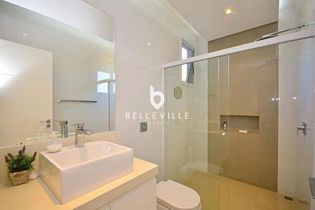 20_photo/94dce04b8b.7e32a39aa63d5365-ATLAS-089372e1-86ef-4e20-bd8d-0beb8d453789.jpg de casa à venda com 5 quartos, 590m² em Butiatuvinha, Curitiba