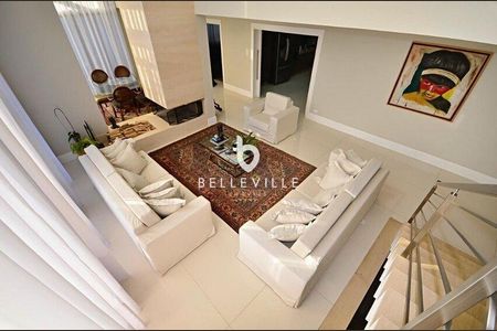 6_photo/94dce04b8b.7e32a39aa63d5365-ATLAS-261e271f-4f91-40ae-bd7c-708196a9f519.jpg de casa à venda com 5 quartos, 590m² em Butiatuvinha, Curitiba