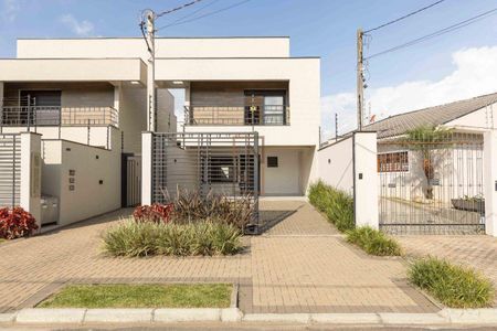 5_photo/94dce04b8b.ec45c5915be217bb-ATLAS-2dcde33e-84db-49fa-9316-1cd7420a5c70.jpg de casa à venda com 3 quartos, 152m² em Butiatuvinha, Curitiba