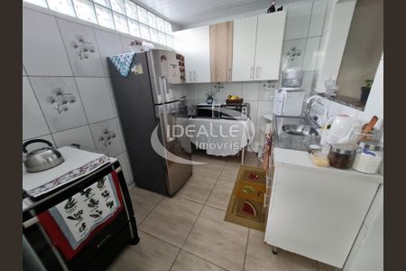 28_photo/94dce04ba5.2d782e9ced6b4695-ATLAS-d60ef89a-4106-4dc1-b4fe-338adc358a55.jpg de casa à venda com 5 quartos, 187m² em Butiatuvinha, Curitiba