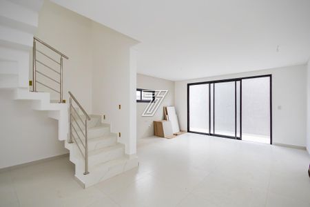 3_photo/94dce04c53.b564d1f10520bc17-ATLAS-cfe08478-dac8-49d1-9166-c8d0416c7bf4.jpg de casa à venda com 3 quartos, 176m² em Santa Felicidade, Curitiba