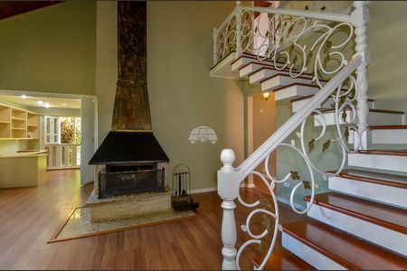 2_photo/94dce04c8d.32b376f14b665ac4-ATLAS-1ba0f547-a55f-4d68-a6d0-191f2e49e0f4.jpg de casa à venda com 4 quartos, 220m² em Butiatuvinha, Curitiba