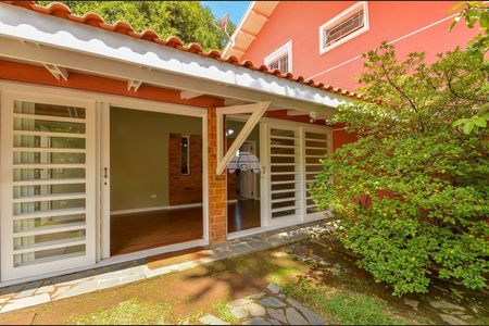 25_photo/94dce04c8d.32b376f14b665ac4-ATLAS-5d48e8fb-a0fd-4d87-a148-d123cfc18213.jpg de casa à venda com 4 quartos, 220m² em Butiatuvinha, Curitiba