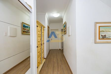 9_photo/94dce04d0d.04a823dc9d4d949a-ATLAS-4804748d-8e29-4048-b09b-1672e6383cc9.jpg de casa à venda com 3 quartos, 325m² em Santa Felicidade, Curitiba