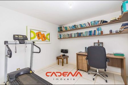 19_photo/94dce04d23.be1c56eca2eb7a98-ATLAS-0f8fab95-7585-4368-a80e-b36d90b2f24c.jpg de casa para alugar com 3 quartos, 307m² em Santa Felicidade, Curitiba