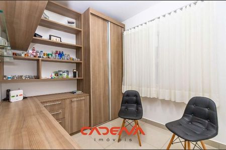 17_photo/94dce04d23.be1c56eca2eb7a98-ATLAS-e6d4c204-3ed4-4b10-8bf5-0ae30594ea55.jpg de casa para alugar com 3 quartos, 307m² em Santa Felicidade, Curitiba