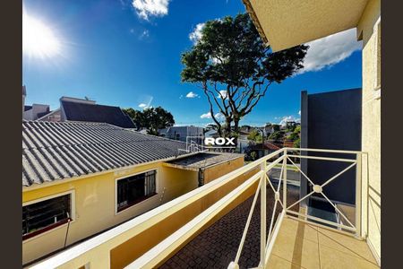 11_photo/94dce04d6d.08798e92c4495a9b-ATLAS-5998c19e-eee1-4292-a3d6-cf8302c3555c.jpg de casa à venda com 3 quartos, 131m² em Santa Felicidade, Curitiba