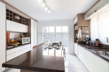 2_photo/94dce04d73.1aa5b8f538f3adaf-ATLAS-7774a8ce-40e5-4645-ad27-ce2de2c365ee.jpg de casa à venda com 3 quartos, 321m² em Santa Felicidade, Curitiba