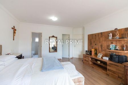 11_photo/94dce04d73.1aa5b8f538f3adaf-ATLAS-a00ac8d5-f3c5-4aad-8878-8d3d6bacf959.jpg de casa à venda com 3 quartos, 321m² em Santa Felicidade, Curitiba