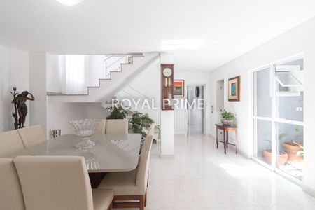 6_photo/94dce04d73.1aa5b8f538f3adaf-ATLAS-da7724ac-ace6-4008-a21c-ceae8b28baac.jpg de casa à venda com 3 quartos, 321m² em Santa Felicidade, Curitiba