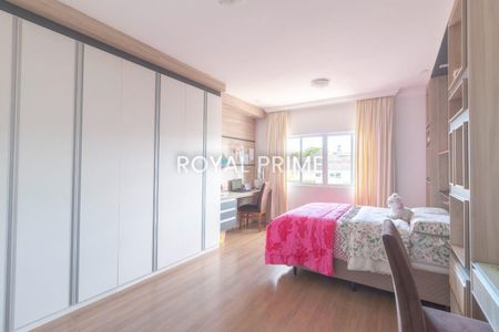 5_photo/94dce04d73.1aa5b8f538f3adaf-ATLAS-e5a0ef1a-38a3-4b82-8ed7-74ebea24a2a4.jpg de casa à venda com 3 quartos, 321m² em Santa Felicidade, Curitiba