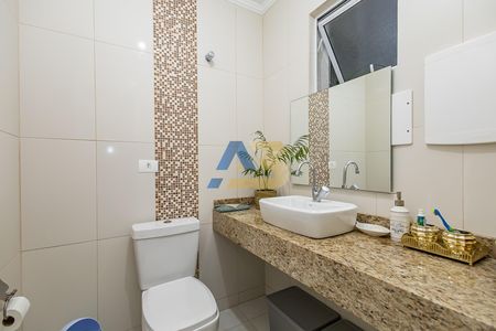 12_photo/94dce04da7.3714cccd63f8fe2d-ATLAS-84ee97b9-6c25-4cc8-832c-6ba2f69c72d6.jpg de casa à venda com 3 quartos, 323m² em Santa Felicidade, Curitiba