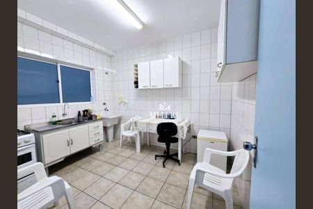 4_photo/94dce04e03.a6f2120c715e6f27-ATLAS-3ed0fe58-6a8a-40c8-9a98-94fc309fcb7d.jpg de casa à venda com 4 quartos, 700m² em Santa Felicidade, Curitiba