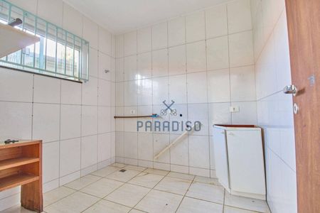 3_photo/94dce04e1f.41d999924f8b3a2a-ATLAS-070603fc-58c0-48e8-87ae-9d4d4112caa0.jpg de casa à venda com 3 quartos, 194m² em Santa Felicidade, Curitiba