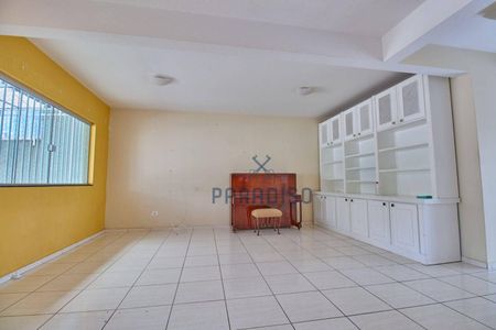 11_photo/94dce04e1f.41d999924f8b3a2a-ATLAS-2b360204-bb98-49e0-b617-dd6154bd76d2.jpg de casa à venda com 3 quartos, 194m² em Santa Felicidade, Curitiba