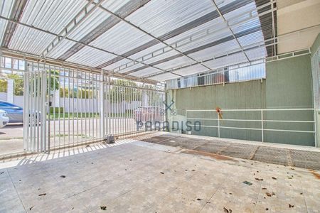 8_photo/94dce04e1f.41d999924f8b3a2a-ATLAS-c1c85f44-5707-461d-a07d-20e960158eda.jpg de casa à venda com 3 quartos, 194m² em Santa Felicidade, Curitiba