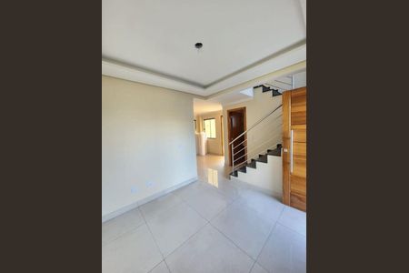 6_photo/94dce04e71.7cc5f6eb30674ee3-ATLAS-87a4bd5c-efb4-47d8-a90a-de0e75a0741f.jpg de casa à venda com 3 quartos, 146m² em Santa Felicidade, Curitiba