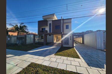 7_photo/94dce04e71.a596fb24e8ccb8cd-ATLAS-37446831-7df2-49ce-ab2d-defe706dafc6.jpg de casa à venda com 3 quartos, 147m² em Santa Felicidade, Curitiba