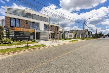 7_photo/94dce04fa9.0435190f6de6ffa1-ATLAS-112e17b9-ebe2-42cf-80b5-80bb2782e0ed.jpg de casa à venda com 3 quartos, 134m² em Santa Felicidade, Curitiba