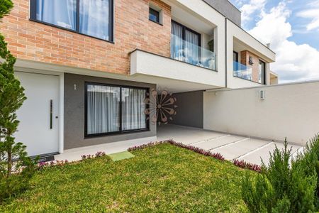 9_photo/94dce04fa9.0435190f6de6ffa1-ATLAS-16ab524d-ad63-42d4-967f-73c6e5a9b5dd.jpg de casa à venda com 3 quartos, 134m² em Santa Felicidade, Curitiba