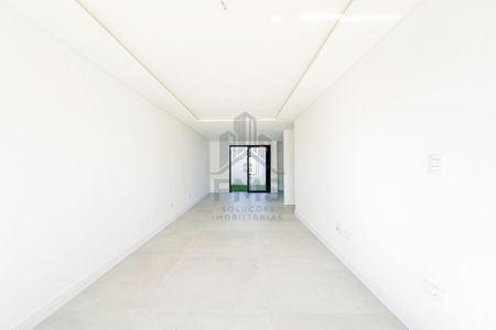 2_photo/94dce04fa9.0435190f6de6ffa1-ATLAS-6f064c53-e984-4128-8075-10f9ffaa6b4b.jpg de casa à venda com 3 quartos, 161m² em Santa Felicidade, Curitiba