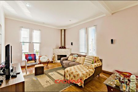 4_photo/94dce04faf.42a6c893d3f19367-ATLAS-668007ad-7c4c-4e17-aa50-c8ab19c21aeb.jpg de casa à venda com 5 quartos, 346m² em Santa Felicidade, Curitiba