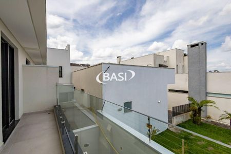 10_photo/94dce04faf.45d55d1d60490dcf-ATLAS-53cd5cb2-8340-45c3-9369-0dc6caf14d67.jpg de casa à venda com 3 quartos, 139m² em Santa Felicidade, Curitiba