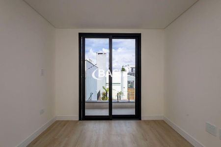 11_photo/94dce04faf.45d55d1d60490dcf-ATLAS-57acb1db-e1bf-461a-89da-6b554d5abe6f.jpg de casa à venda com 3 quartos, 139m² em Santa Felicidade, Curitiba