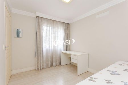 3_photo/94dce04fdf.5a3aa859b6edbdf9-ATLAS-0aa1e45c-f97d-4e3e-96f5-809c74882ce6.jpg de casa à venda com 3 quartos, 150m² em Santa Felicidade, Curitiba