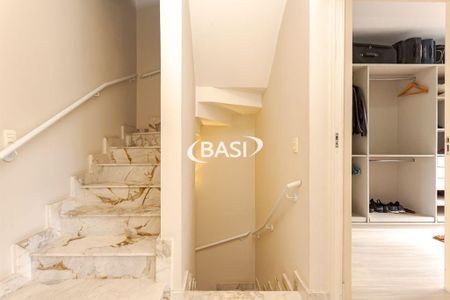 9_photo/94dce04fdf.5a3aa859b6edbdf9-ATLAS-3677fac0-9057-4d01-aee3-181ae5b935ed.jpg de casa à venda com 3 quartos, 150m² em Santa Felicidade, Curitiba