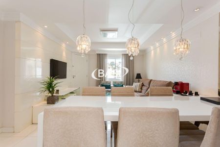 11_photo/94dce04fdf.5a3aa859b6edbdf9-ATLAS-425e5499-9d06-4b6e-ab8e-47e958c8bb0f.jpg de casa à venda com 3 quartos, 150m² em Santa Felicidade, Curitiba