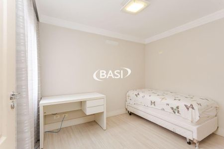 31_photo/94dce04fdf.5a3aa859b6edbdf9-ATLAS-72c1ff53-44b0-46a8-9dad-ed2211b9b9db.jpg de casa à venda com 3 quartos, 150m² em Santa Felicidade, Curitiba