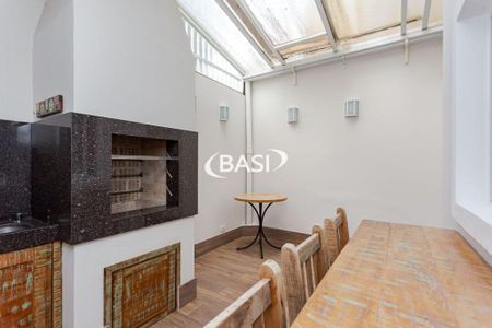 4_photo/94dce04fdf.5a3aa859b6edbdf9-ATLAS-a95a0b25-8d87-4b48-a0f2-dd65357aef76.jpg de casa à venda com 3 quartos, 150m² em Santa Felicidade, Curitiba