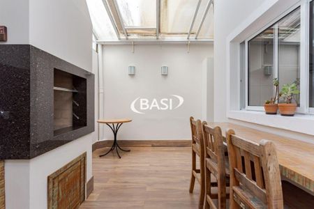 19_photo/94dce04fdf.5a3aa859b6edbdf9-ATLAS-aa58b37a-88b7-45e4-9b58-55a881427253.jpg de casa à venda com 3 quartos, 150m² em Santa Felicidade, Curitiba