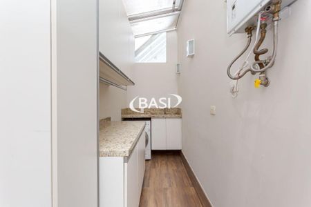 21_photo/94dce04fdf.5a3aa859b6edbdf9-ATLAS-e39522ae-4189-4f23-b392-e059bc3324aa.jpg de casa à venda com 3 quartos, 150m² em Santa Felicidade, Curitiba