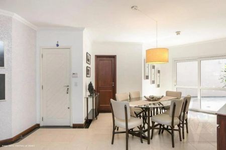 18_photo/94dce05039.e1e9339d2da74223-ATLAS-91fa2b46-a20b-41e1-a811-5de93337d061.jpg de casa para alugar com 4 quartos, 286m² em Santa Felicidade, Curitiba