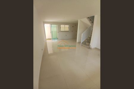 4_photo/94dce0511b.34beb6889ad9cd13-ATLAS-828b598d-6204-4271-87e2-2fca8ea8dba0.jpg de casa à venda com 3 quartos, 133m² em Santa Felicidade, Curitiba